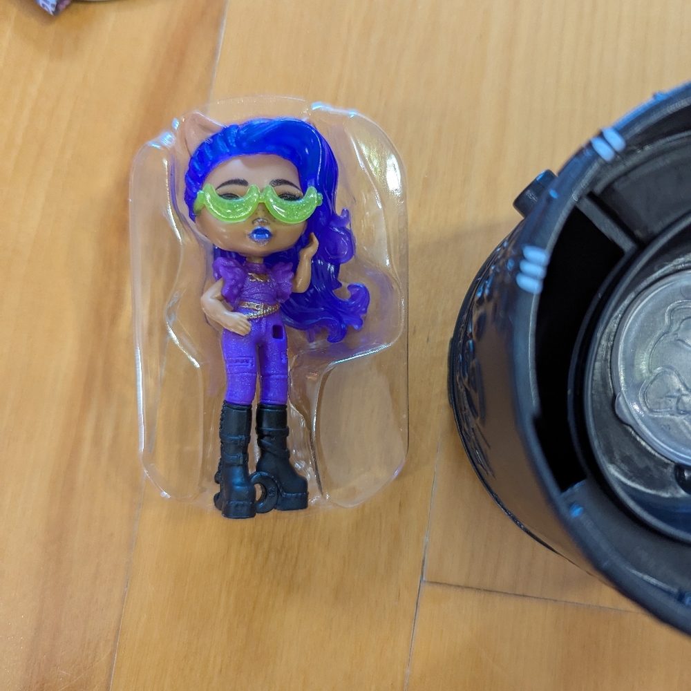 Monster High Potions Crystal Ball Mini Dolls - Clawdeen